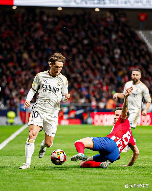 NG体育平台包含赛地聚焦——国王杯关键战热度飙升，莫斯科中央陆军伤情更新，话题不断，临场指挥获称赞的词条